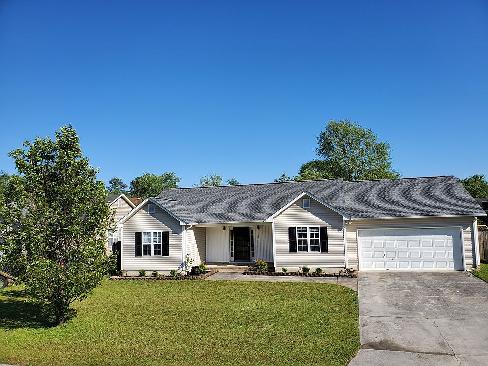 1st image of 432 Spring Dr