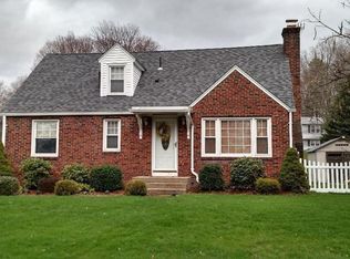 40 Van Dyke Rd, East Longmeadow, MA 01028