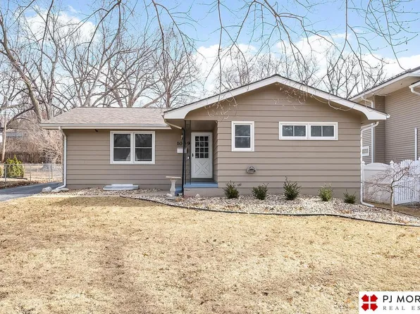 1009 N 77th St, Omaha, NE 68114