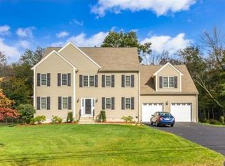 385 Lindsey St, Attleboro, MA 02703