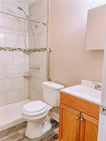 2704 Sieglinde Ct — Photo 5