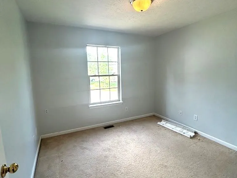 2709 Michelle Park — Photo 17