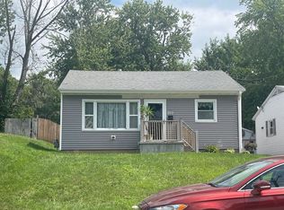 1121 S 14th St, Quincy, IL 62301