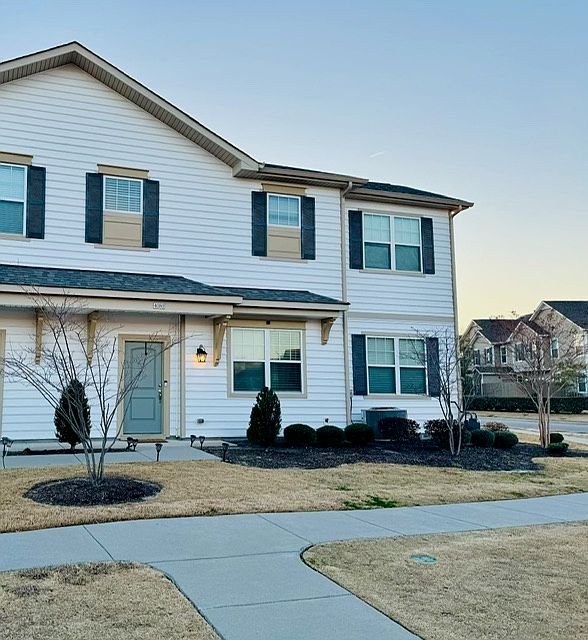 1st image of 4080 Trenwith Ln #1