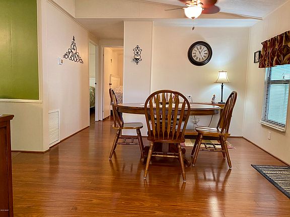 4th image of 787 Laurel Springs Dr