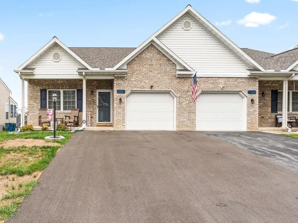 14220 Shelby Cir, Hagerstown, MD 21740