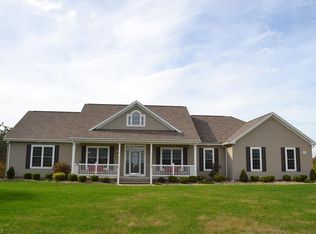 176 State Rd, Hinckley, OH 44233