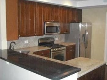 2nd image of 6424 N Seeley Ave