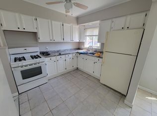 27016 Florence St, Inkster, MI 48141