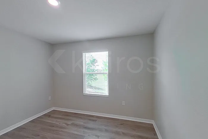 8473 Indian Laurel Ln — Photo 12