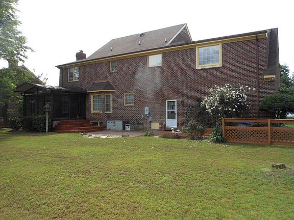 2nd image of 757 Brassie Club Dr