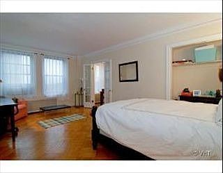 3rd image of 2052 N Lincoln Park W APT 509