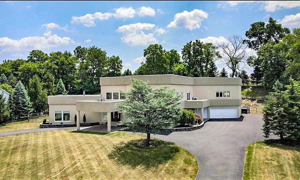 2224 Meadow Brook Dr, Schnecksville, PA 18078 MLS 697197 Zillow