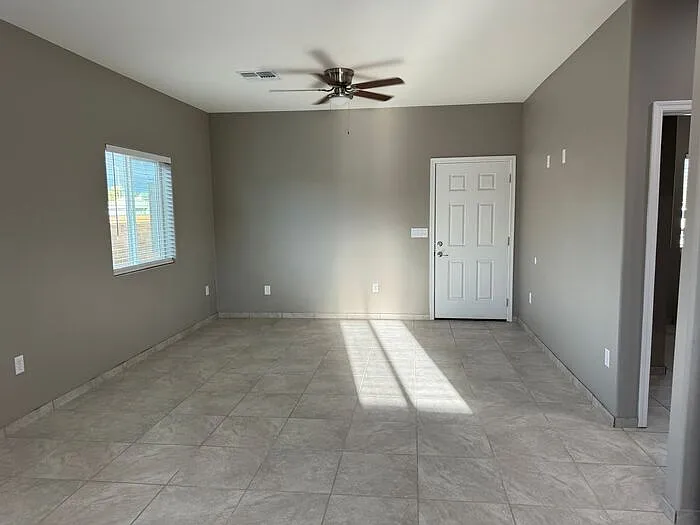 2581 E Pinal Vis #1 — Photo 11