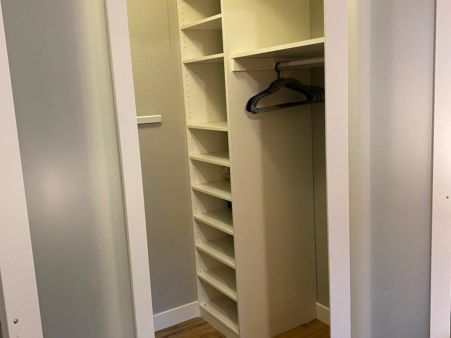 2 bed, 792 sqft, $2,195 — Photo 3