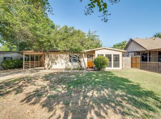 811 Leyenda Dr, Mesquite, TX 75149