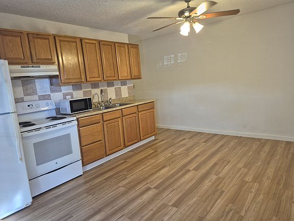 2nd image of 1356 Kuahaka St #D