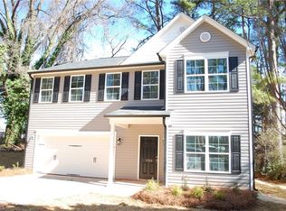 1702 Quail Dr, Greensboro, NC 27408