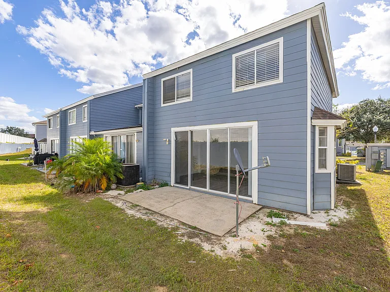 142 Mango Dr — Photo 31