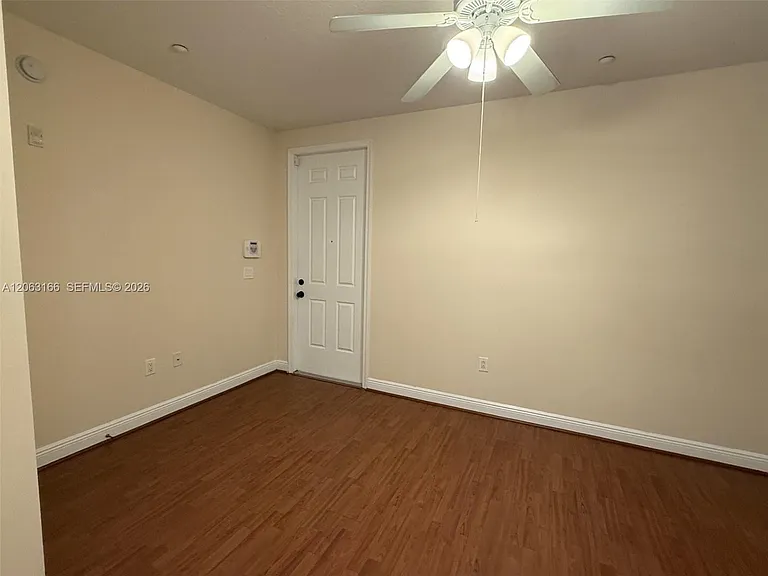 1333 SW 4th Ct #1333 — Photo 10