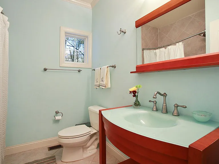 1084 Country Ln NE — Photo 11