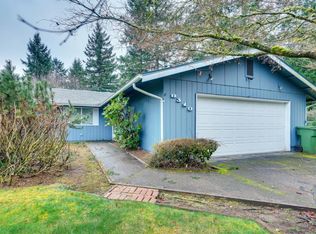 8310 55th St W, University Place, WA 98467