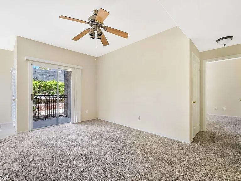 9050 W Warm Springs Rd #1159 — Photo 3
