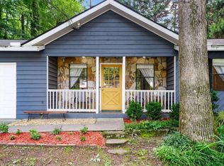 3220 Oakbrook Ln, Clarkston, GA 30021