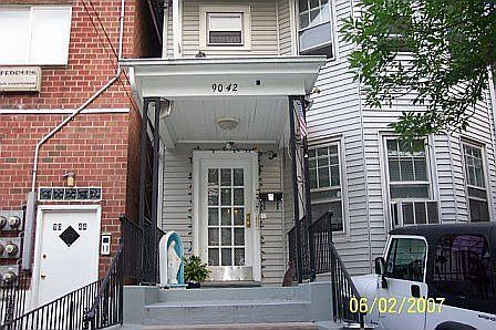 90-42 52 Avenue-current