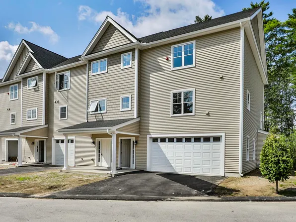 61 Centerwood Way #1, Manchester, NH 03102