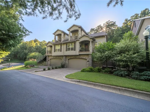 2403 NW Trinity Way, Bentonville, AR 72712