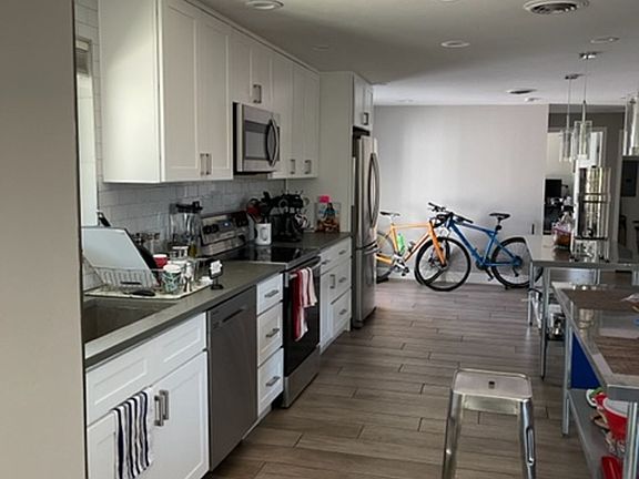2nd image of 244 N Harris Ave