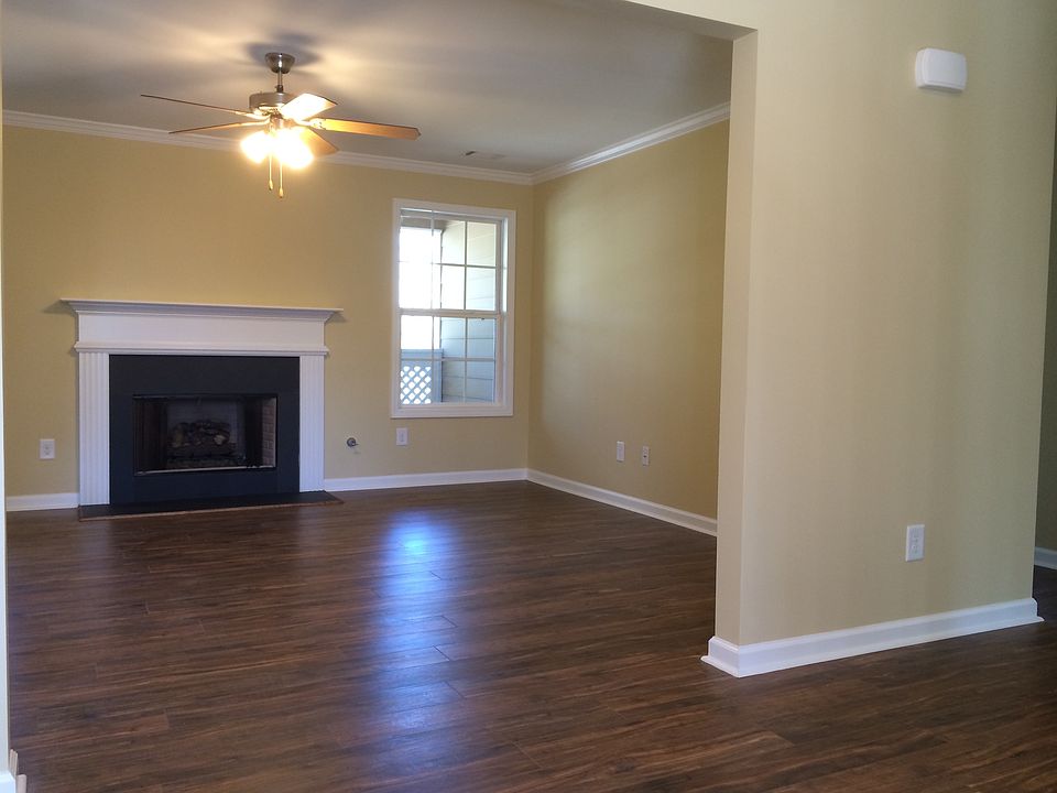 1st image of 4141 Riverlook Pkwy SE #2