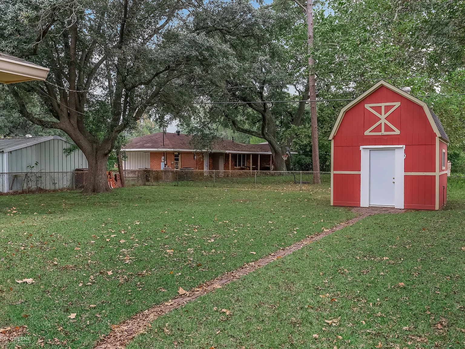 2424 Douglas Drive - 1 — Photo 2