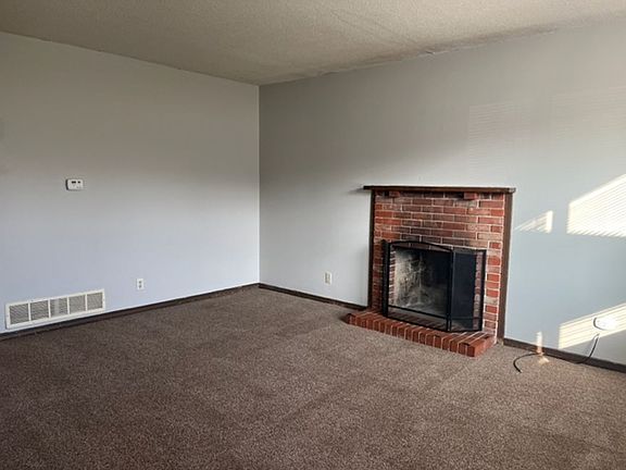 3rd image of 1109 Callie Dr