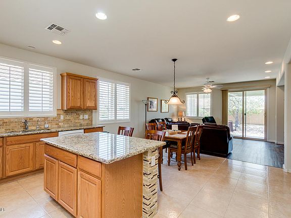 2nd image of 4002 N Hidden Canyon Dr