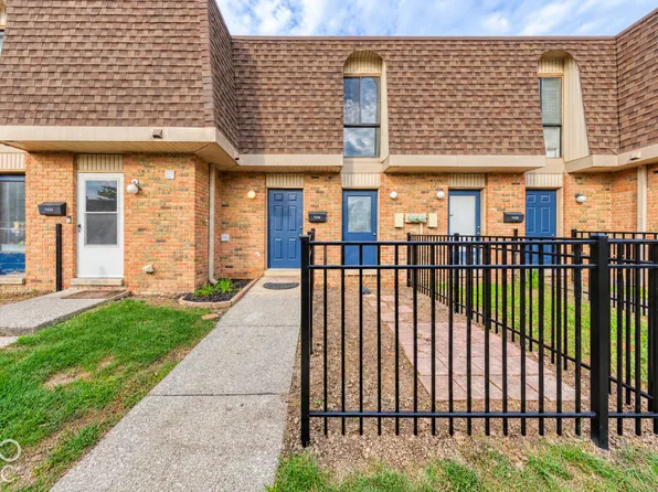 7426 Countrybrook Dr, Indianapolis, IN 46260