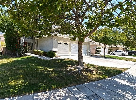 3rd image of 5492 Withers Ave