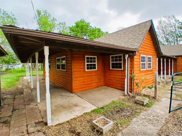 642 S Mississippi St, Nowata, OK 74048