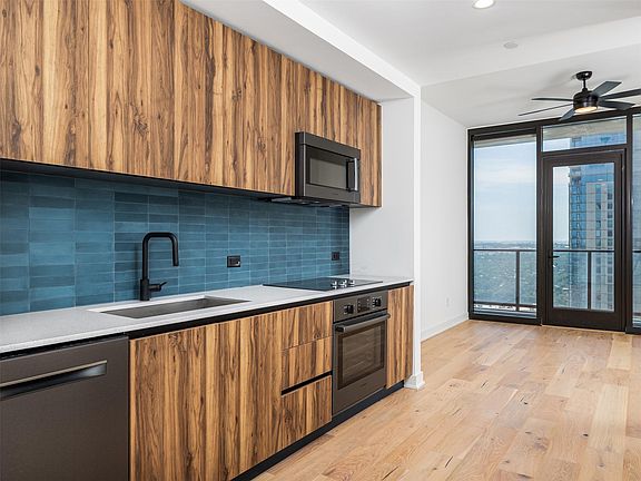 5th image of 84 East Ave #3308
