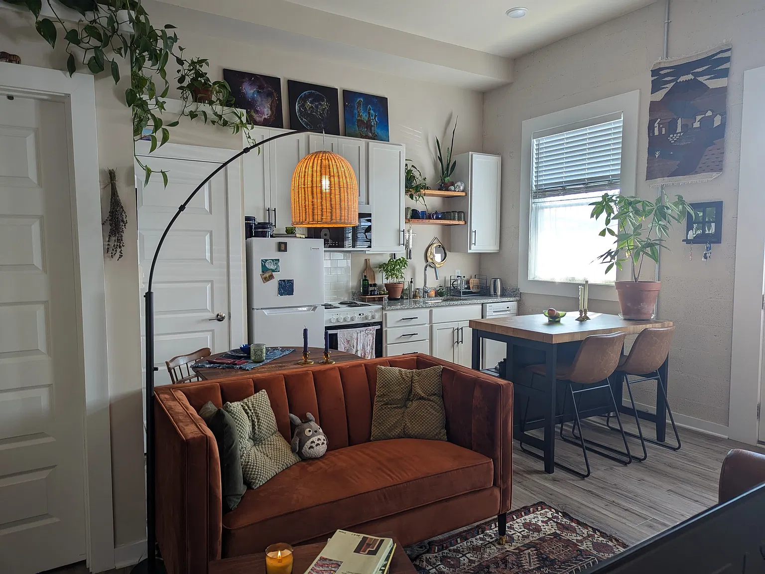 Studio, $995 — Photo 4