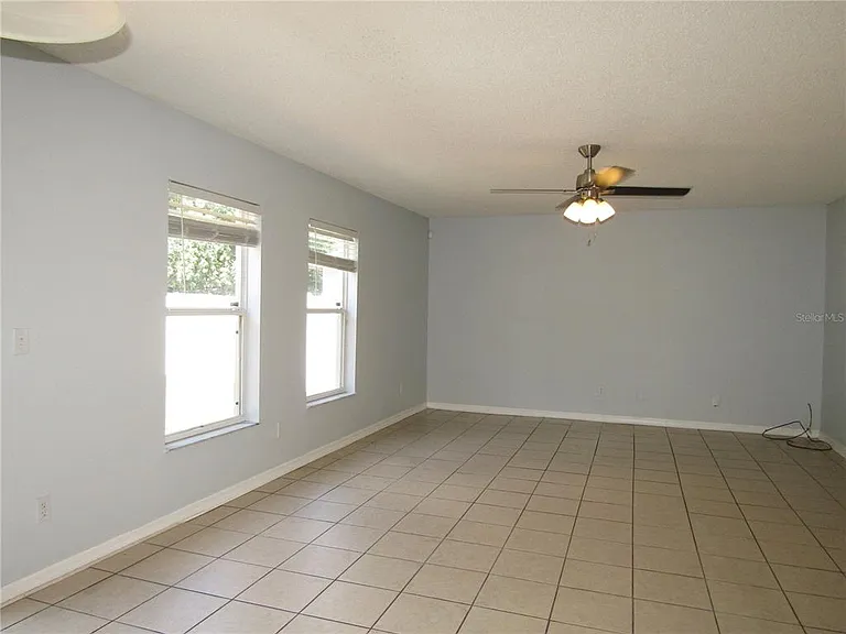 121 Bristol Forest Trl — Photo 10