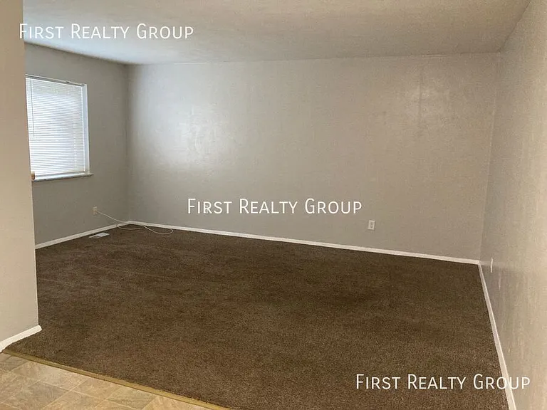 737 Wilmington Ave #13 — Photo 4
