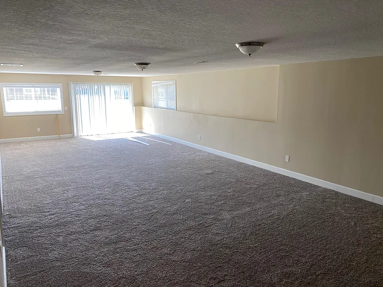 63 Cobblestone Ln — Photo 9