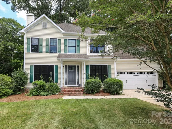 2011 Redwood Dr, Indian Trail, NC 28079