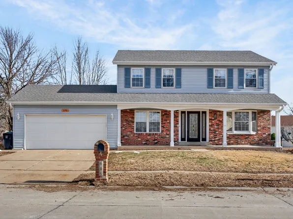 646 Fox Plains Dr, Florissant, MO 63034