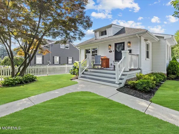 22 Washington Avenue, Leonardo, NJ 07737