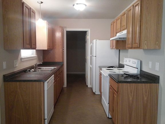 4th image of 2101 Hollywood St