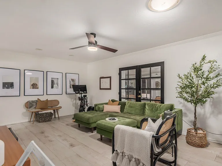 1024 W Georgia Ave — Photo 9