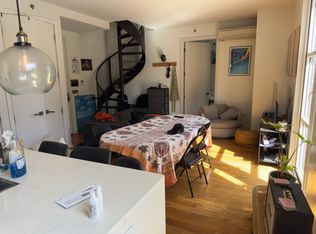 229 Roebling St #2A, Brooklyn, NY 11211